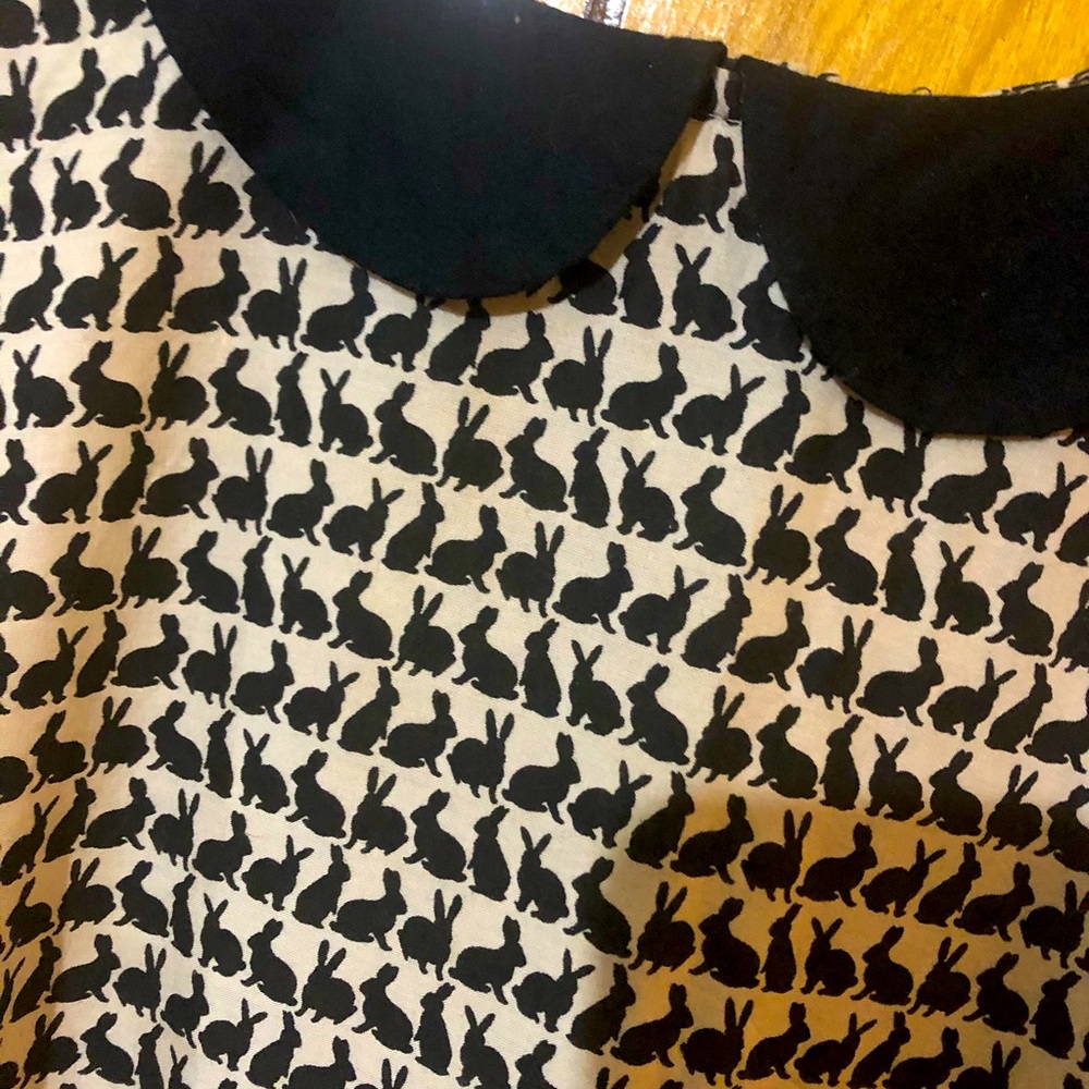 H&M Bunny 🐰 Peter Pan Collar Blouse🖤